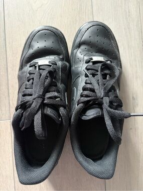 Air Force 1 Nike Black Low-Top Women's Sneakers